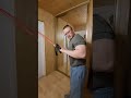 Tricep pushdown with band (Door Anchor)