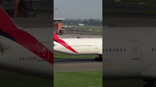 4K Emirates Boeing 777-300ER A6-ECM Taxiing for Runway 29R | Delhi IGI #Emirates