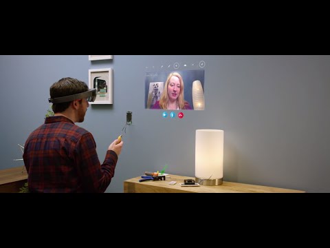 Microsoft HoloLens Skype calling