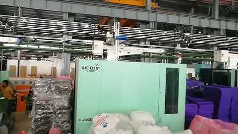 #injection #machine #robot Three Axis Large Servo Driven Traverse Robot Series