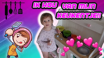Lilly kookt in haar keukentje:  Happy Together Familie Vloggers
