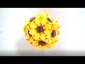 折り紙でくす玉を作るひまわりのくす玉
