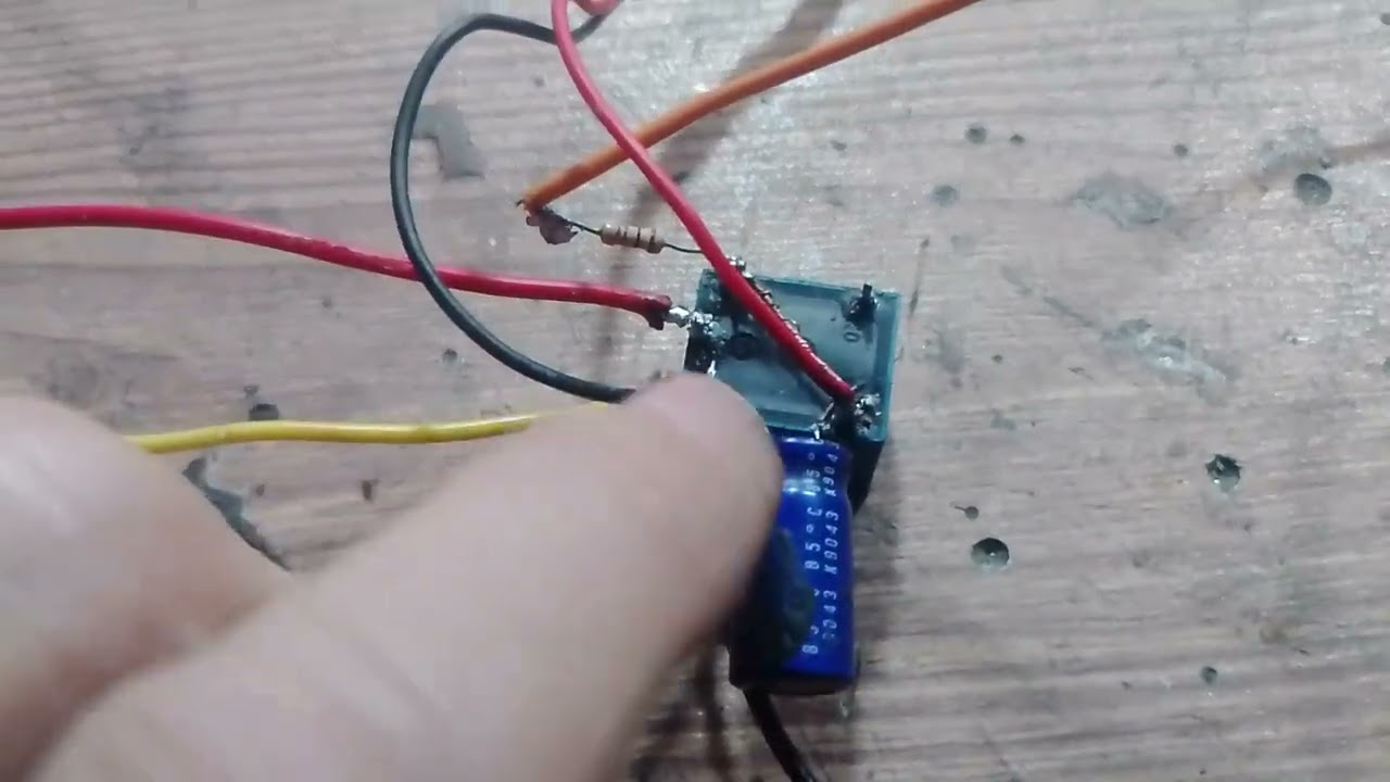 12 volt röle ile basit flöşör devresi