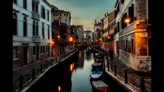 Live Walking Tour - Venice at dusk in Cannaregio district