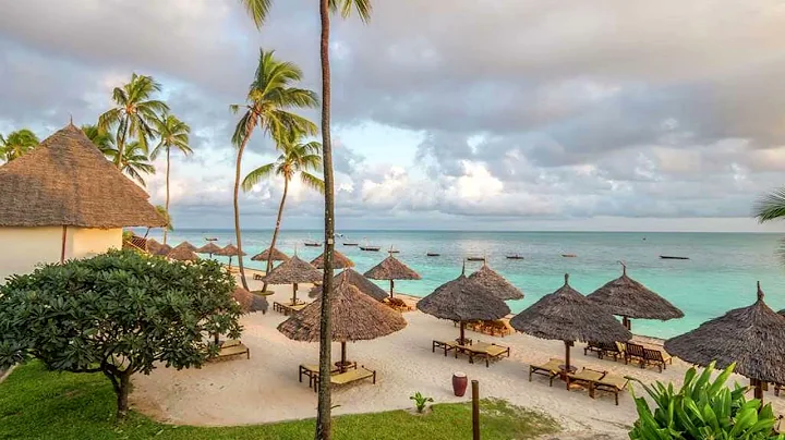 Wanderlust Diaries ;DoubleTree Resort By Hilton Zanzibar   / Adventurous Travel Vlog