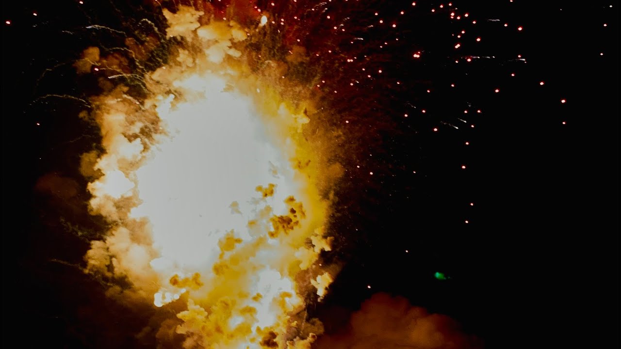 കലടത്തൂർ പൂരം വെടിക്കെട്ട് 💥🎇|#pooram |#anapremi |#festival |#maholsavam |#vedikkettu |