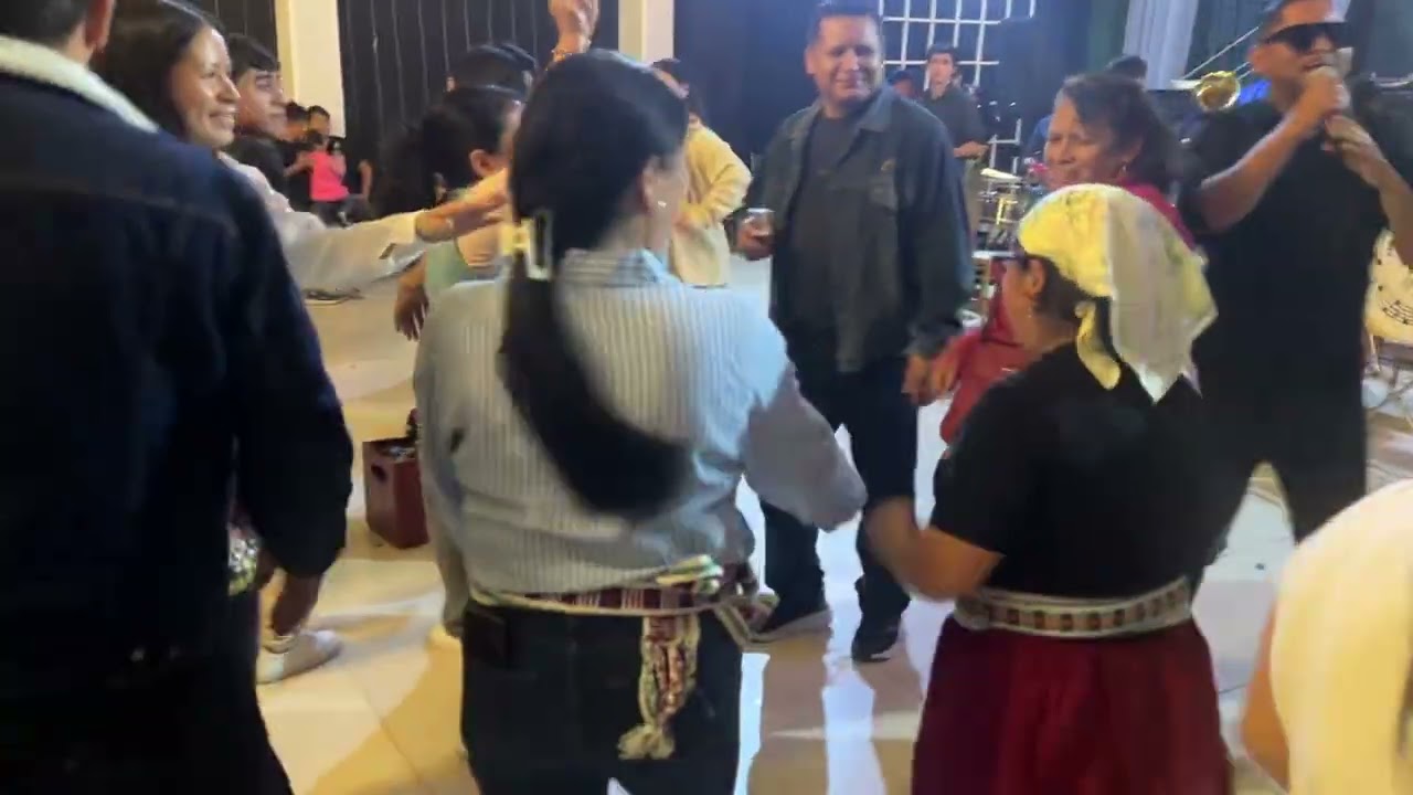 Mix Cumbias - BANDA LOS ASES DE HUAMBO - Ucheada Soloquina - Lima 2025