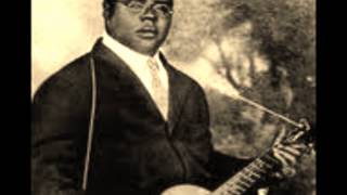 Watch Blind Lemon Jefferson Rambler Blues video