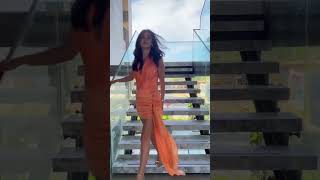 Saadet Ozsırkıntı Sahneye Giriyor