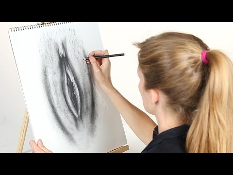 Video: The Garment That Looks Like A Vagina