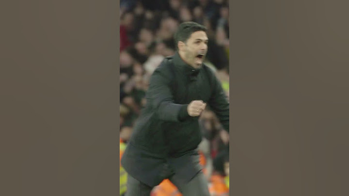 BENCH CAM | Arteta reacts to Bukayo Saka's goal against Liverpool