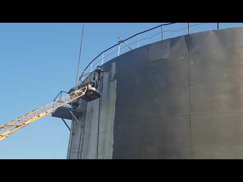 ბარილ კავკასია / Baril Caucasia - 5 000 მ3 რეზერვუარზე საღებავის აცლა