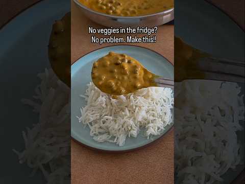 No veggies in the fridge? This traditional Rajasthani gem Jaisalmeri Chane has you covered!!