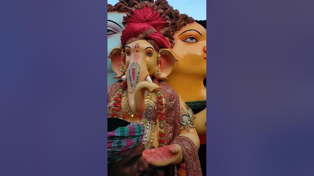 Kumartuli Ganesh Idol Going To Pandal / Kumartuli Ganesh Thakur Transport  to Pandal #sorts - YouTube
