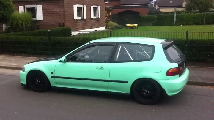 93'Honda Civic Eg5 loud sound accelerations revs and more!