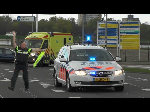 Video: Hoe Om Die Verkeerspolisieprotokol In Te Vul