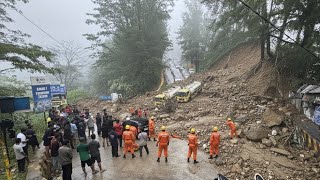 Download Lagu CUACA EKSTRIM MELANDA SITINJAU LAUIK !! Terjadi Longsor Hingga Akses Jalan Lumpuh Total  MP3