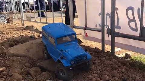 HSP RGT Hobby 2.4Ghz 1/10 Electric 4WD RC Car Rock Crawler Climbing Off Road RTR