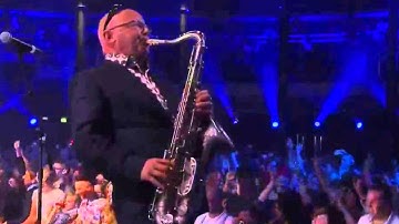 Madness  --   One  Step  Beyond  [[ Official Live Video ]] HD