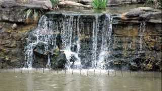 Tao Te Ching by Lao Tzu Chapter 34, It does not seek greatness