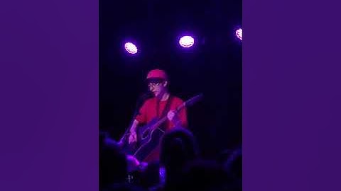 I promise I’m trying - cavetown (live in LA)