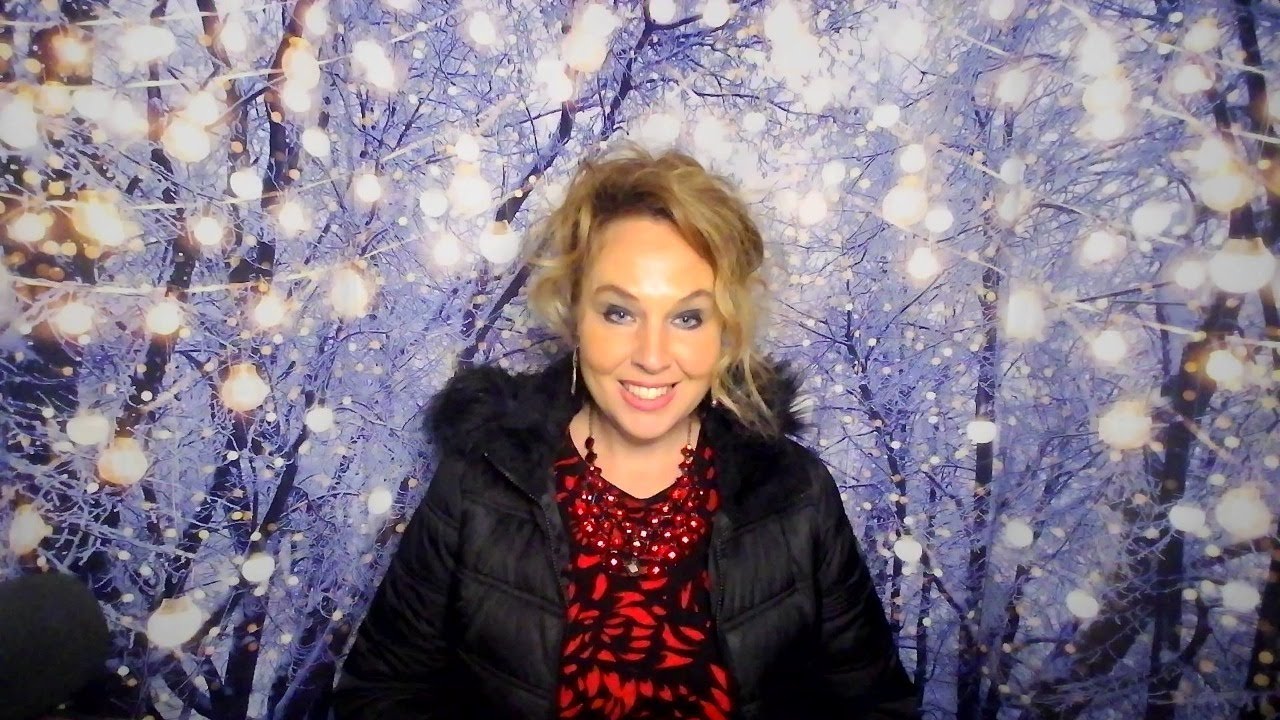 Водолей (Красная нить судьбы): предназначенная судьбой связь Водолея НЕ с прошлым.