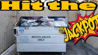 DUMPSTER DIVING -EPIC JACKPOT LOADED WITH NEW MERCHANDISE 😱🫣