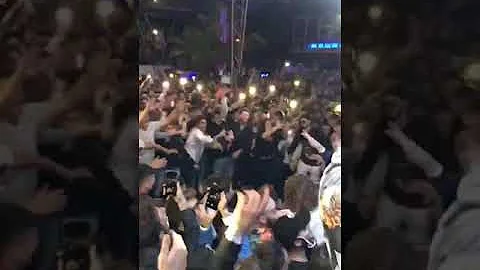 Quanto costa un biglietto per il concerto di sfera Ebbasta?