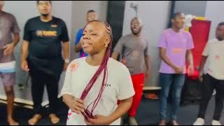 Umlazi Gospel Choir The Original - Amagquma nezintaba Asefuna ukungigqiba