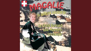 Video thumbnail of "Magalie - Etoile des neiges"