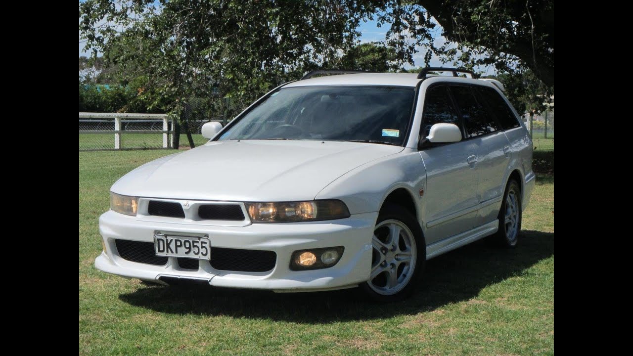 Mitsubishi legnum 1999