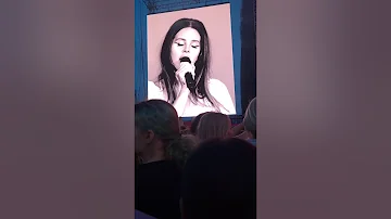 Venice bitch + Fans - Lana Del Rey 2019 Live Lollapalooza Stockholm 28.06.2019 20:17:04