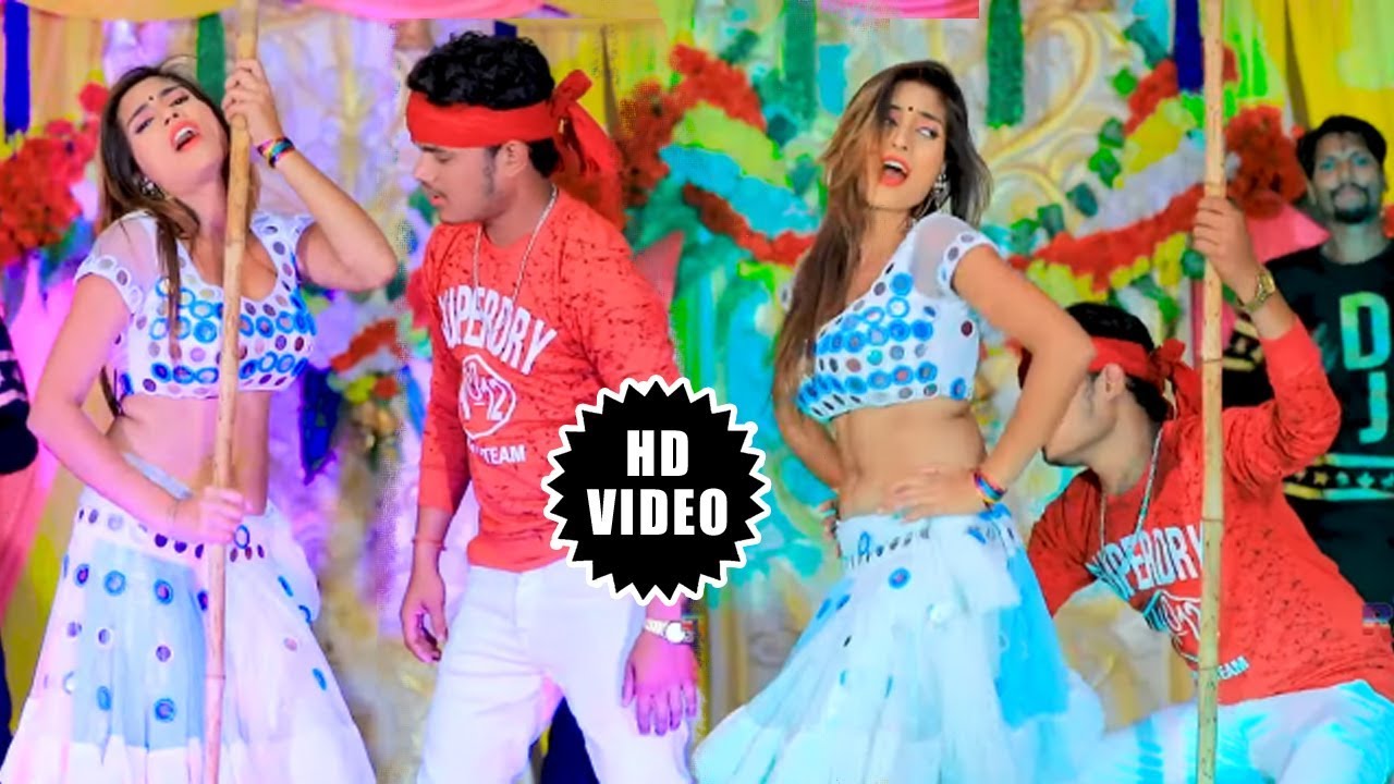 Bullet Raja - लहंगा में डाल के डांटा यादव जी हिलाई आधा घंटा | Yadav Ji Hilaai Adha Ghanta -HD VIDEO