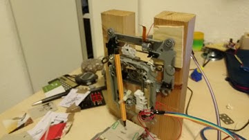 DIY 10€ DVD Drive Plotter