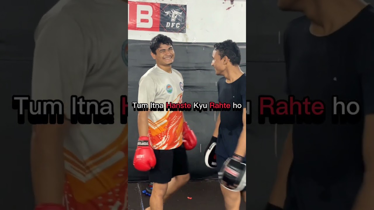 Normal face 😊vs sparing face 😐 