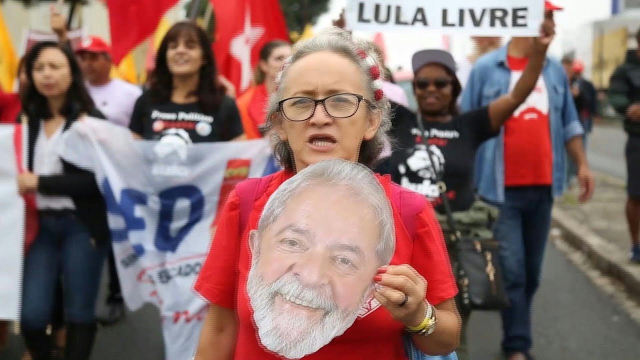 Miles piden liberación de Lula, que cumplió un año de prisión mundo build