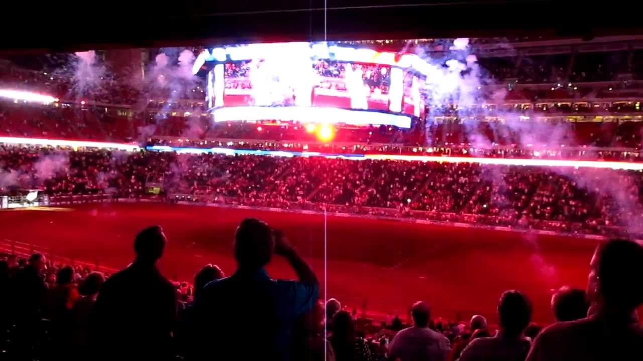 Anthem Rodeo National Anthem -- Houston Rodeo 2012 - YouTube