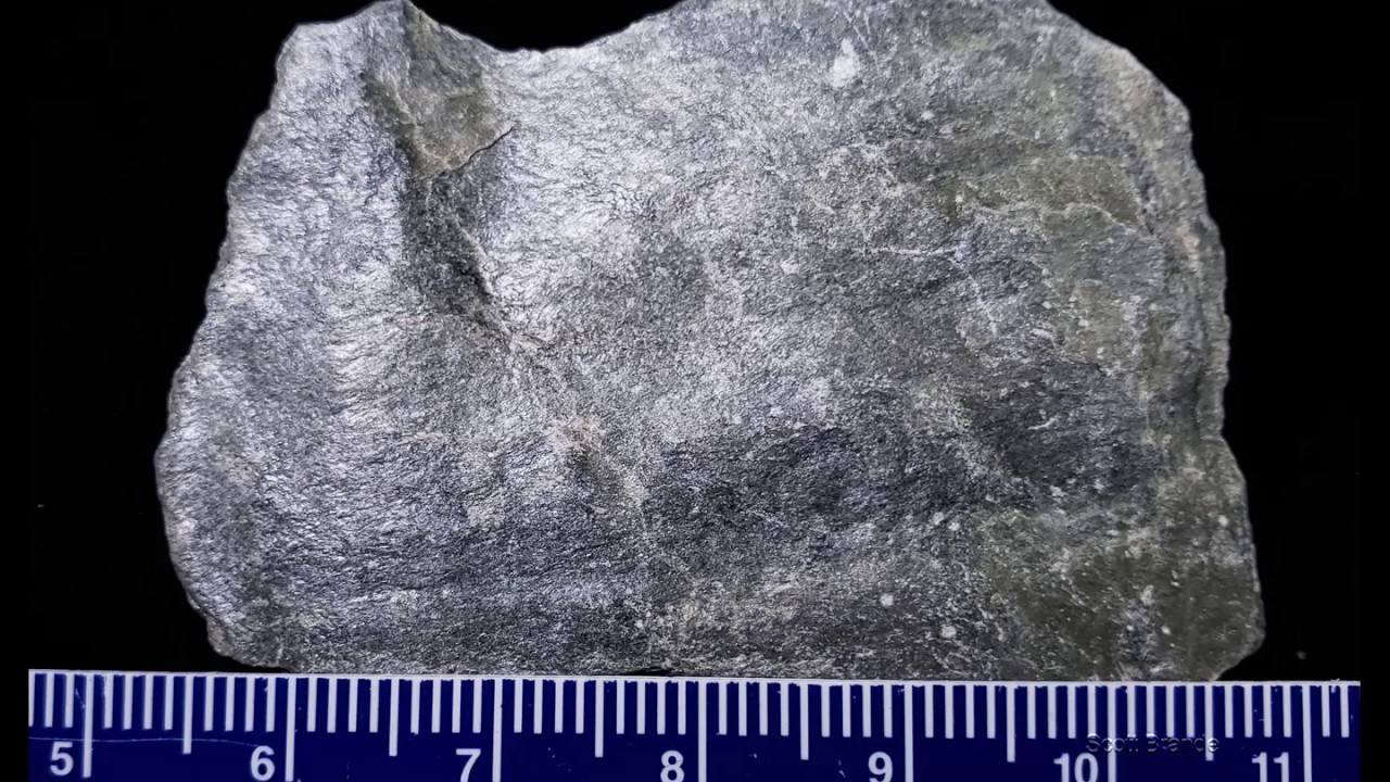 Identification Metamorphic Rock A07 Whole Rock PanandZoom YouTube