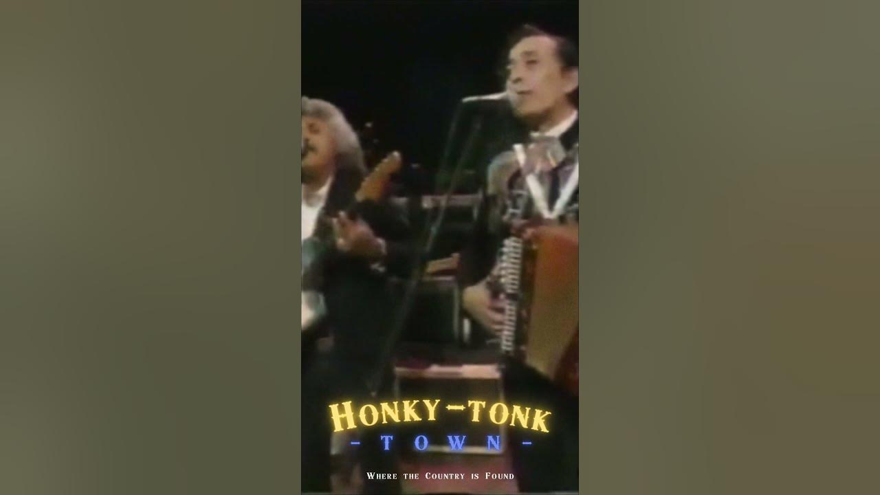 🪗 🎶 Freddy Fender and Flaco Jiménez 🎙️ .RIP Flaco!