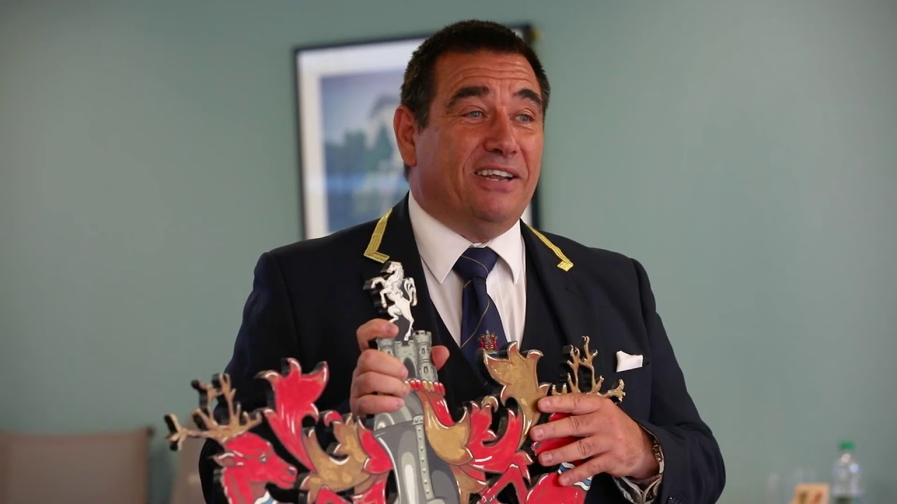 Mayoral Insignia Display Bexley Council