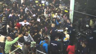 Flüchtlingslager Röszke 09092015-1