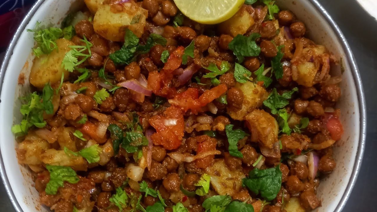 Ramadan Special Friend Kala Chana Chaat / Iftar Recipe High Protein / Healthy Recipe Black Chana Fry