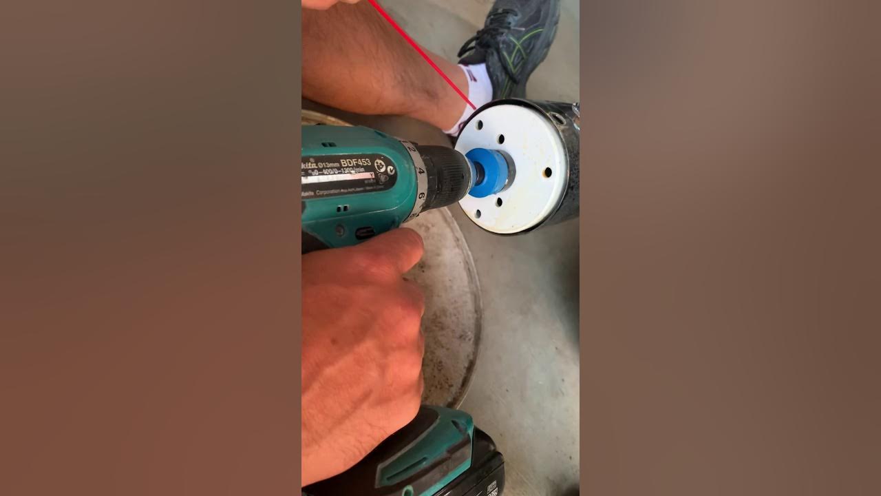 Harley Davidson 2018 Screaming Eagle Baffle removal part I YouTube