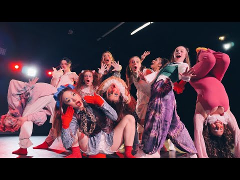 Pop Muzik [Dance