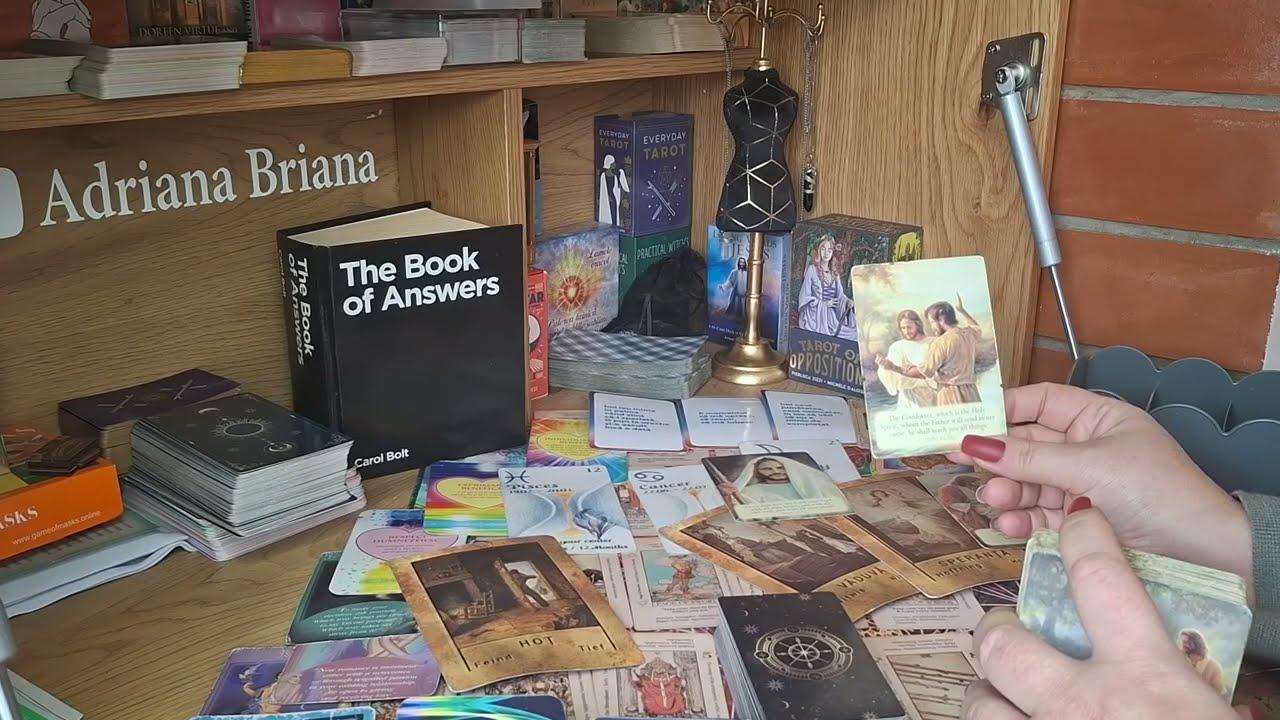 Horoscop 🐎Martie 🔥zodia Varsator ♒️ ai rezultate bune,dar frustrările ținute nu te ajuta