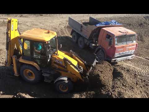 Трактор JCB с Ковшом в Роботе Tractor JCB