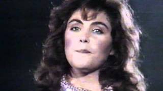 LAURA BRANIGAN - CHRISTMAS SONGS