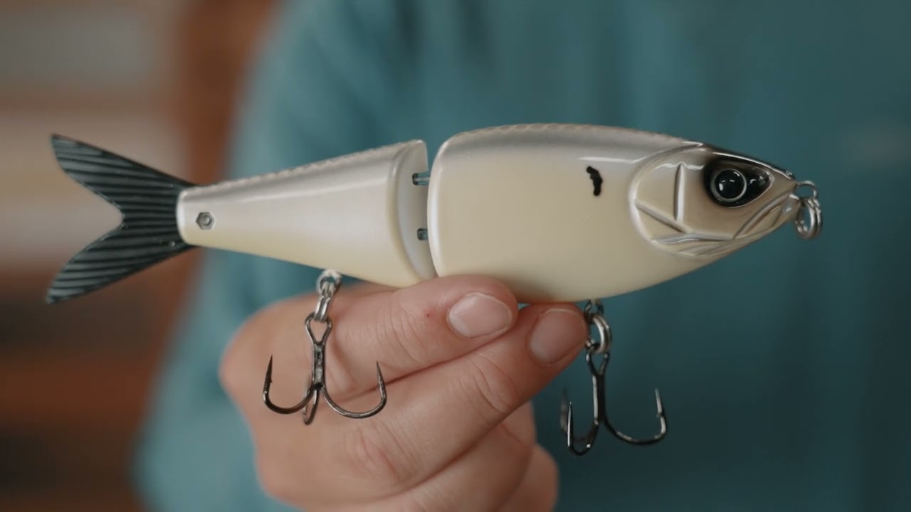 Удар короля-кабана-младшего.