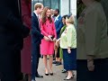 Kate Middleton’s Elegant Greeting Moment with Prince William | A Royal Display of Grace
