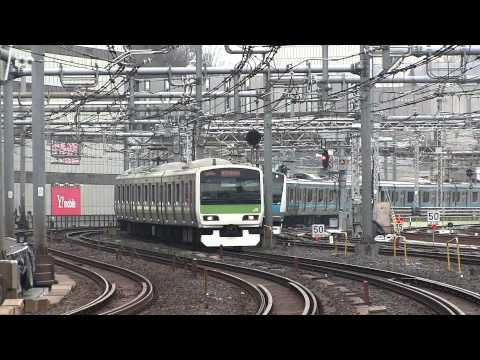 並走する山手線と京浜東北線